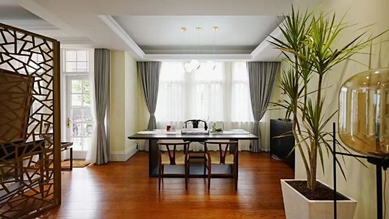 Elegant Garden - Image 2