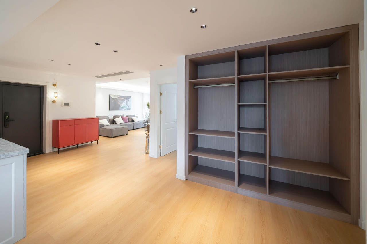 Consul Garden - Image 9