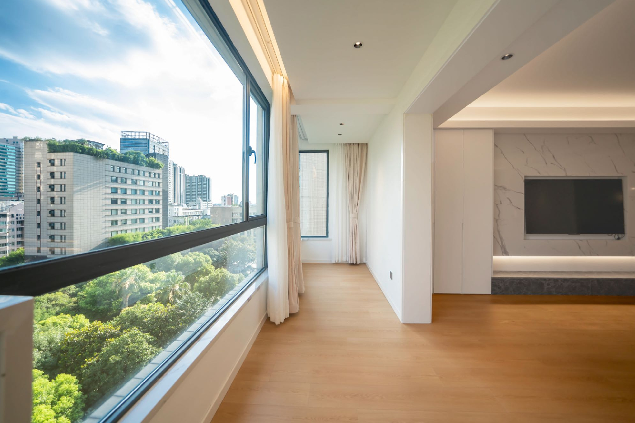 Consul Garden - Image 7