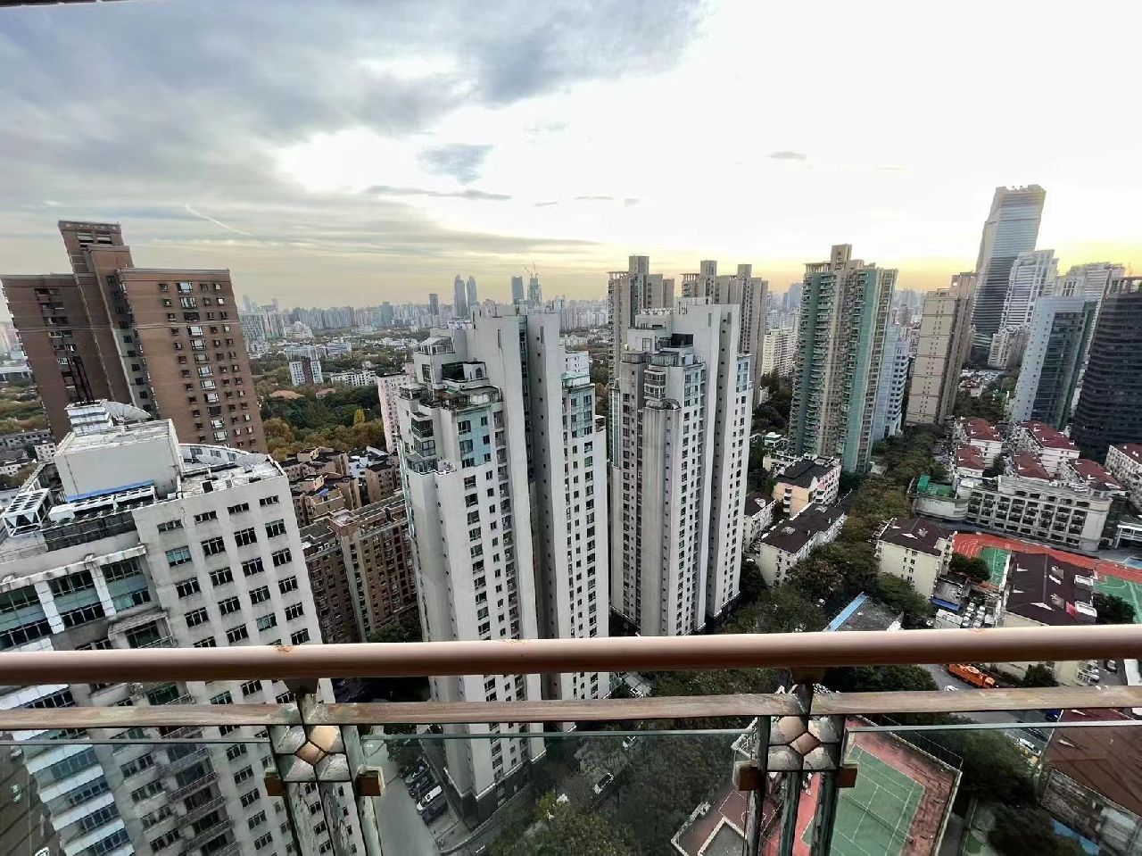 The Courtyard - Image 6