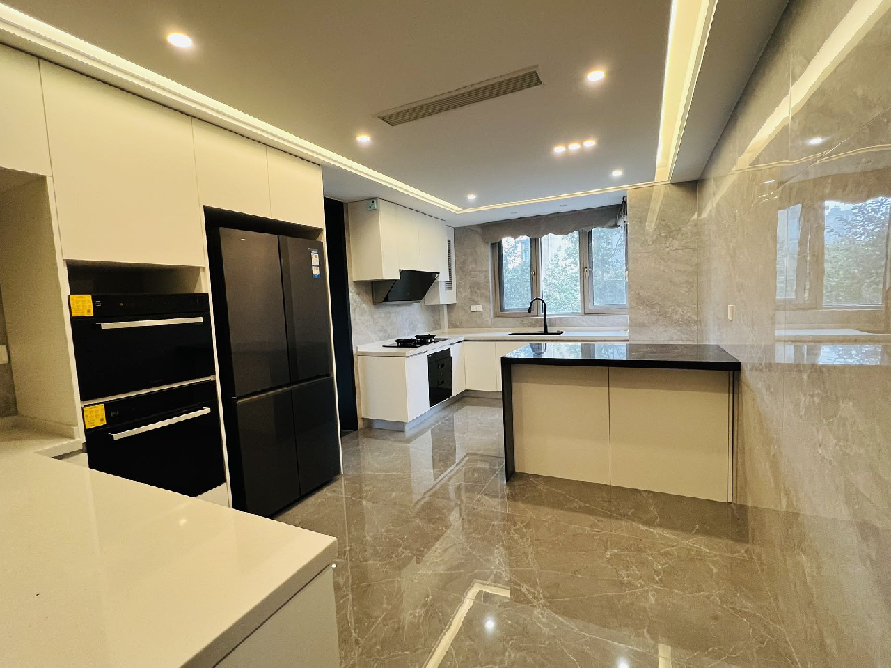 Maison Des Artistes - Image 10