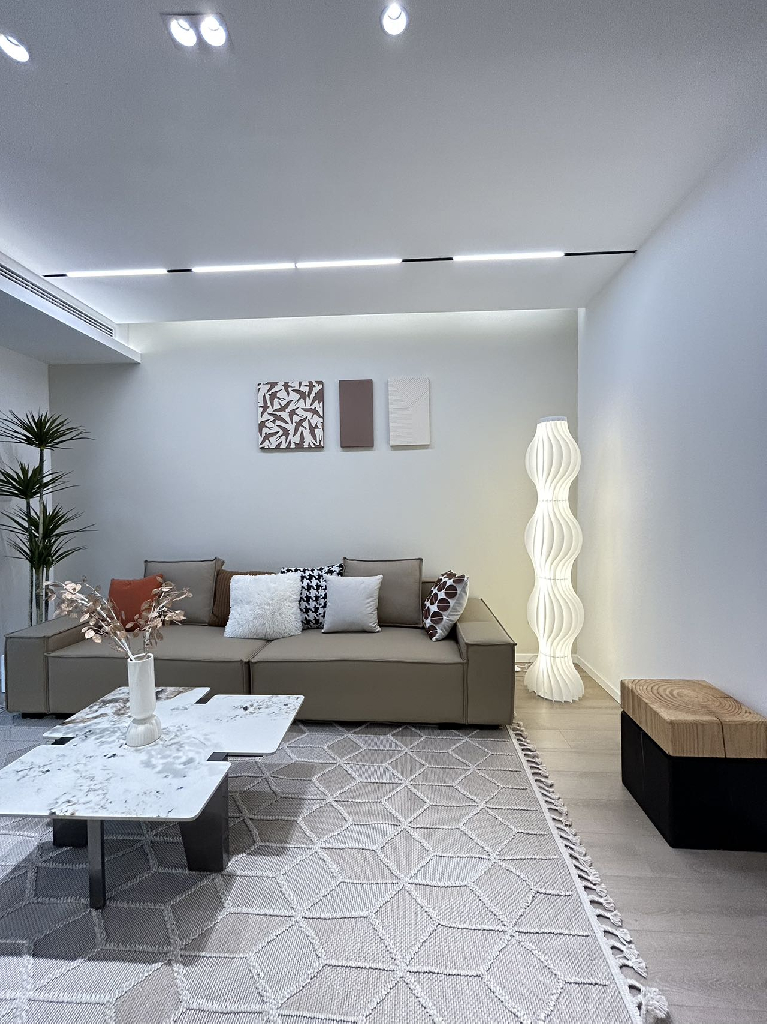 Oasis Riviera - Image 3