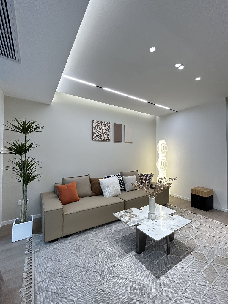 Oasis Riviera - Image 5