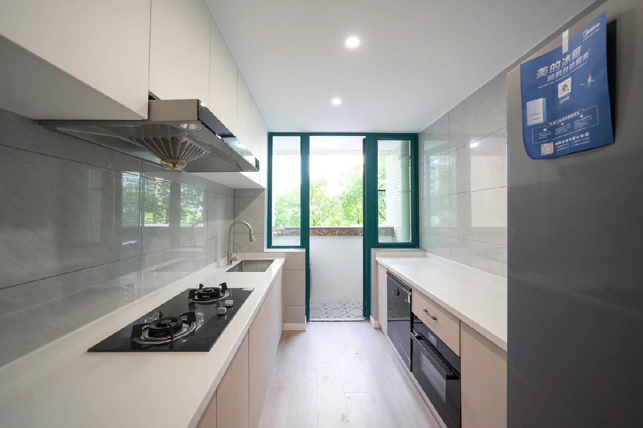 Regents Park - Image 7