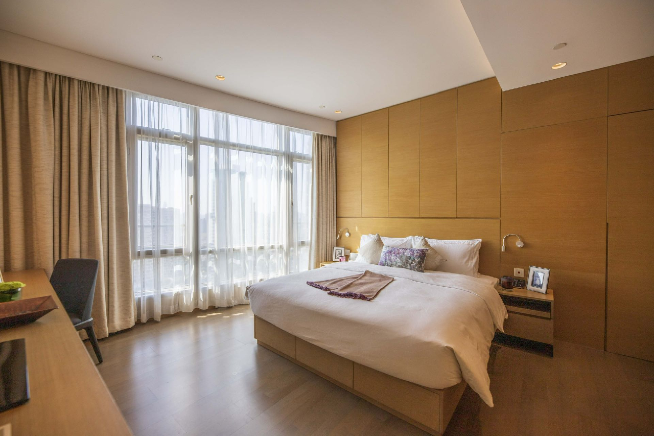 Times Square Residence Serviced Apartment - Image 7