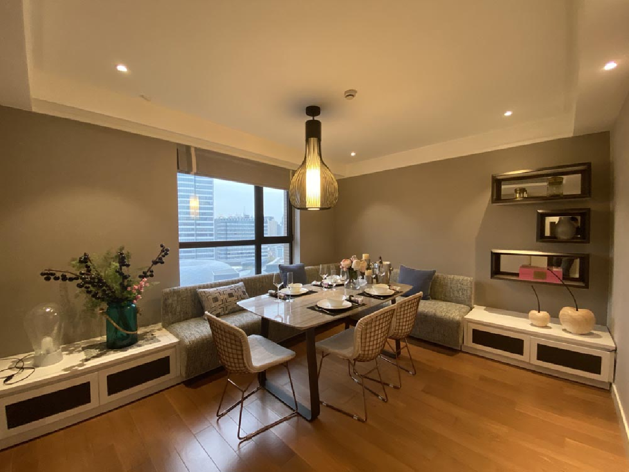 Lanson Place Luwan Serviced Apartment - Image 5