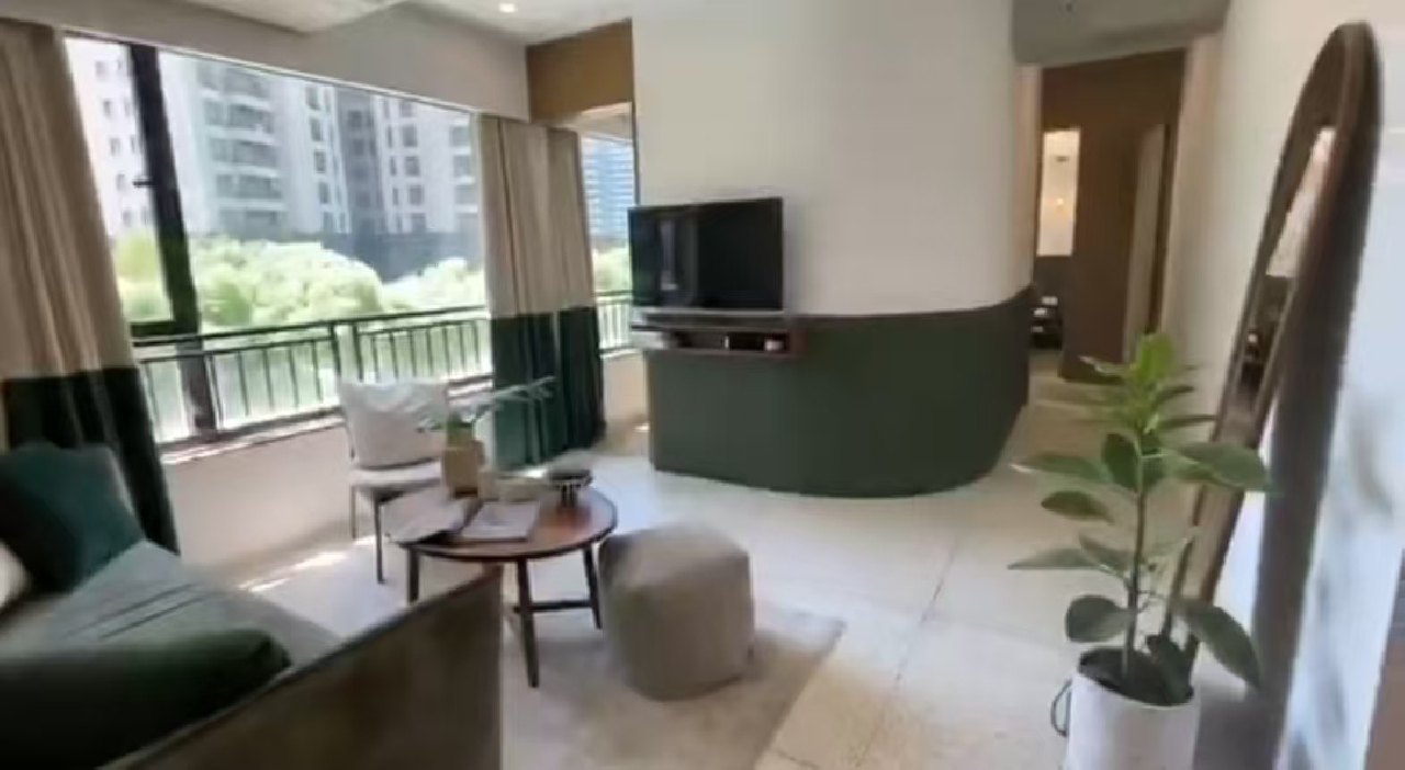 Base Living-Binjiang  Serviced Apartment - Image 2