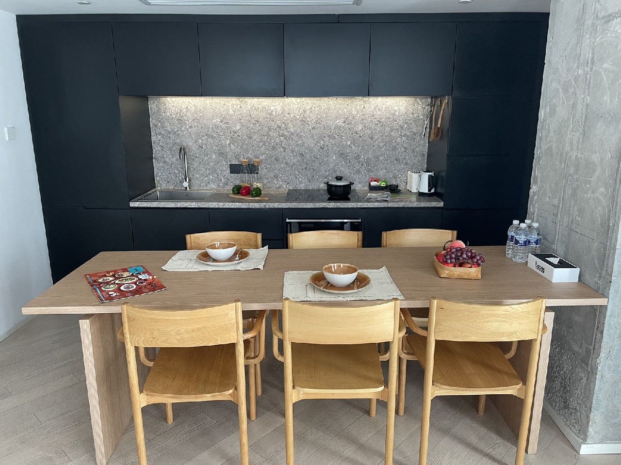 Base Living--Xintiandi Serviced Apartment - Image 3