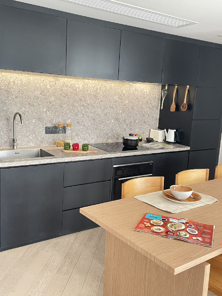 Base Living--Xintiandi Serviced Apartment - Image 4