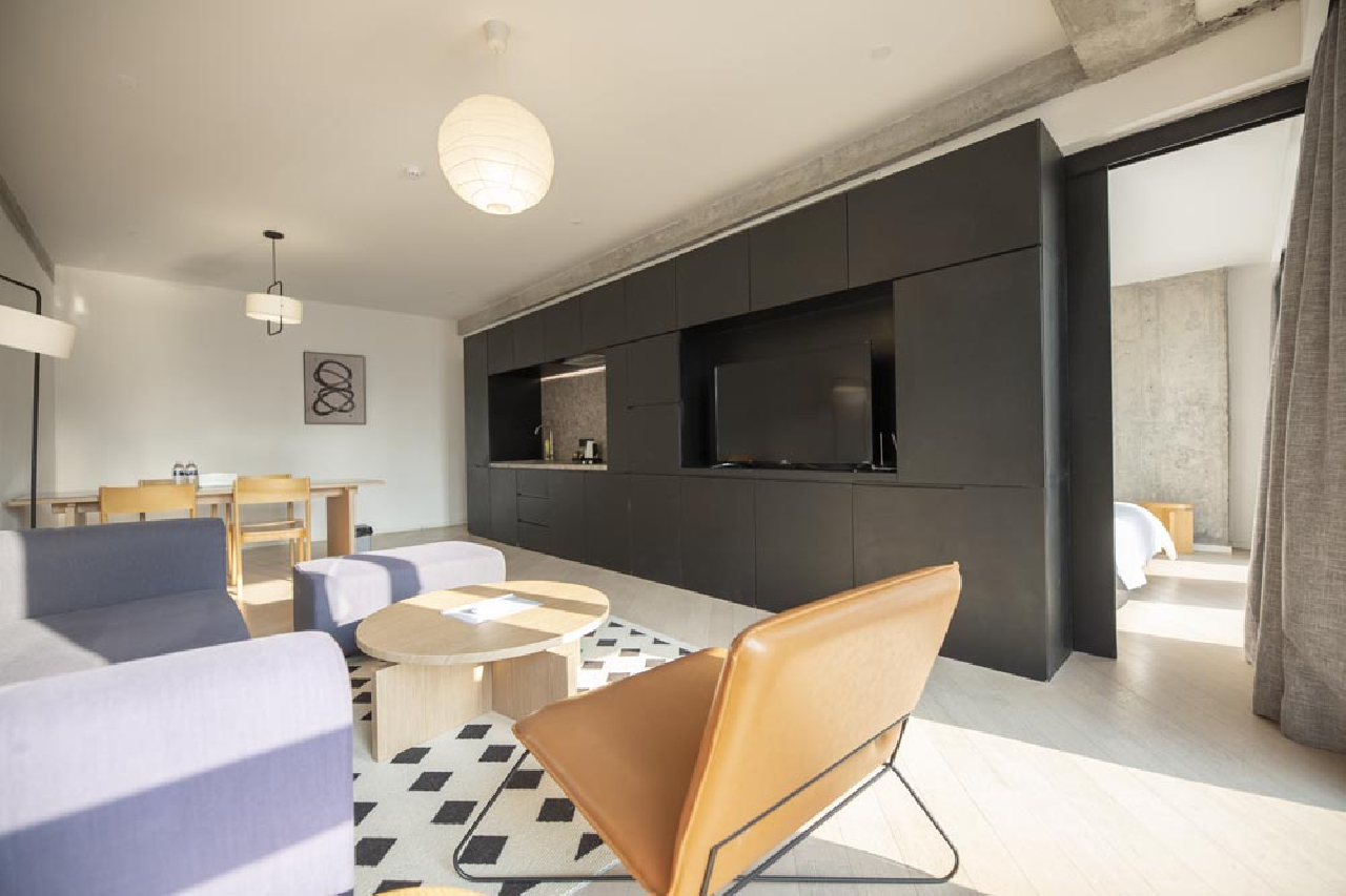 Base Living--Xintiandi Serviced Apartment - Image 5