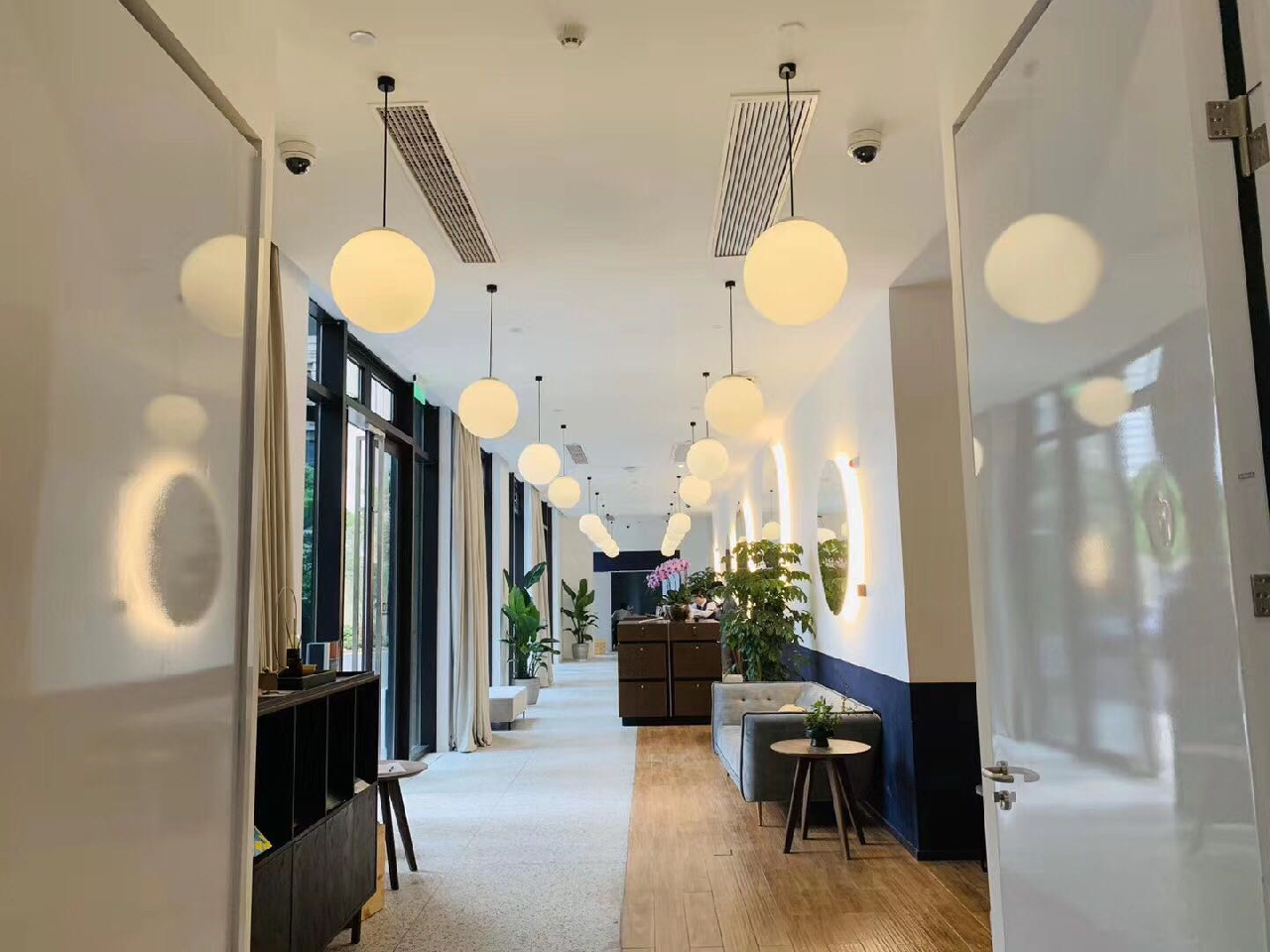 Base Living-Binjiang  Serviced Apartment - Image 9