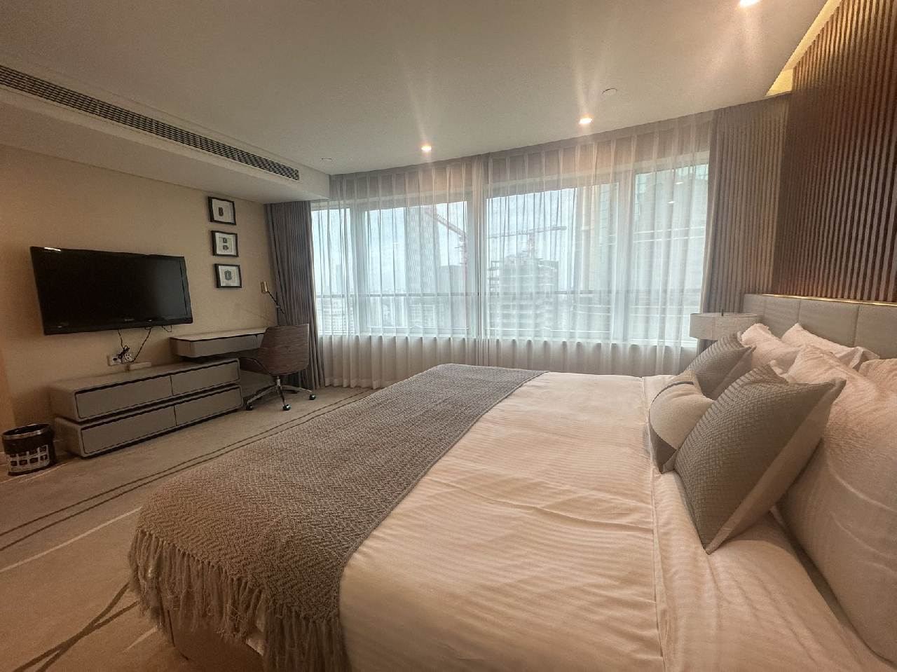 Ascott Huai Hai Road Serviced Apartment - Image 4