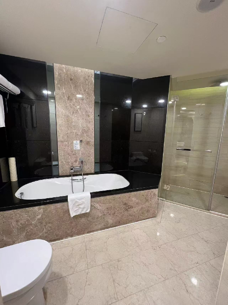 Ascott Huai Hai Road Serviced Apartment - Image 8
