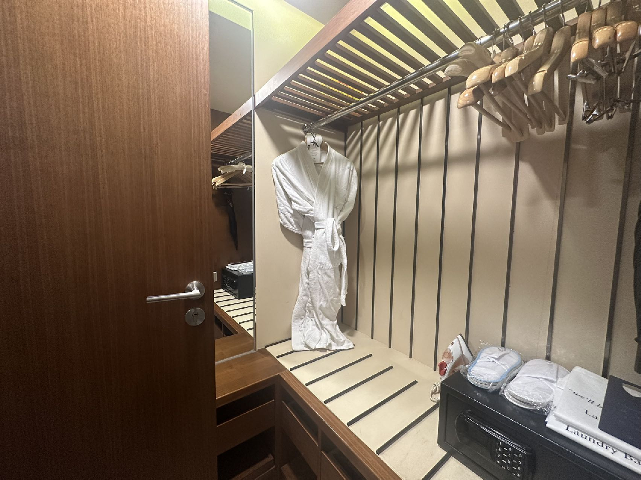 Ascott Huai Hai Road Serviced Apartment - Image 6