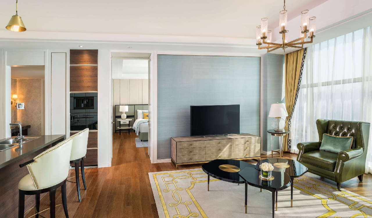 ST REGIS Serviced Apartment  - Image 4