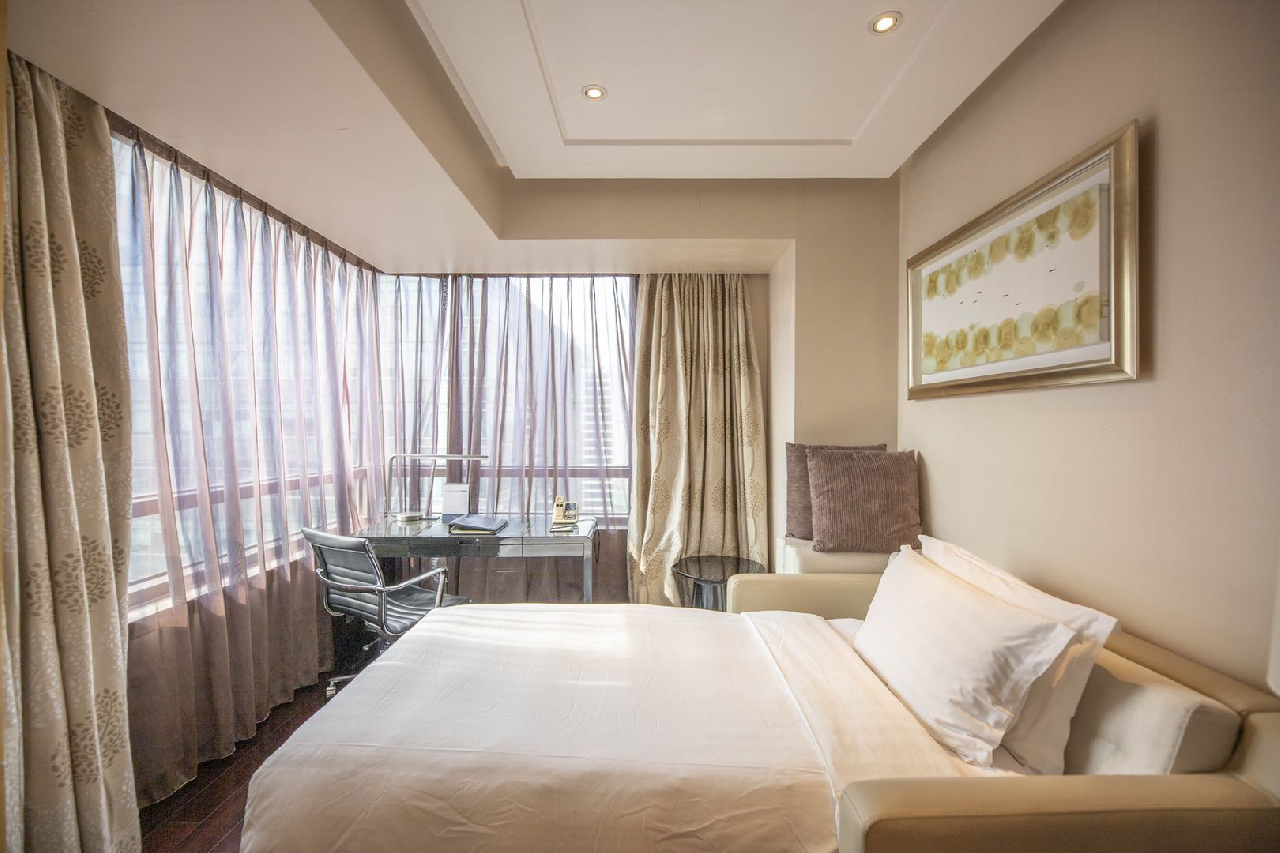 The One Executive Suites Shanghai Serviced Apartment - Image 7