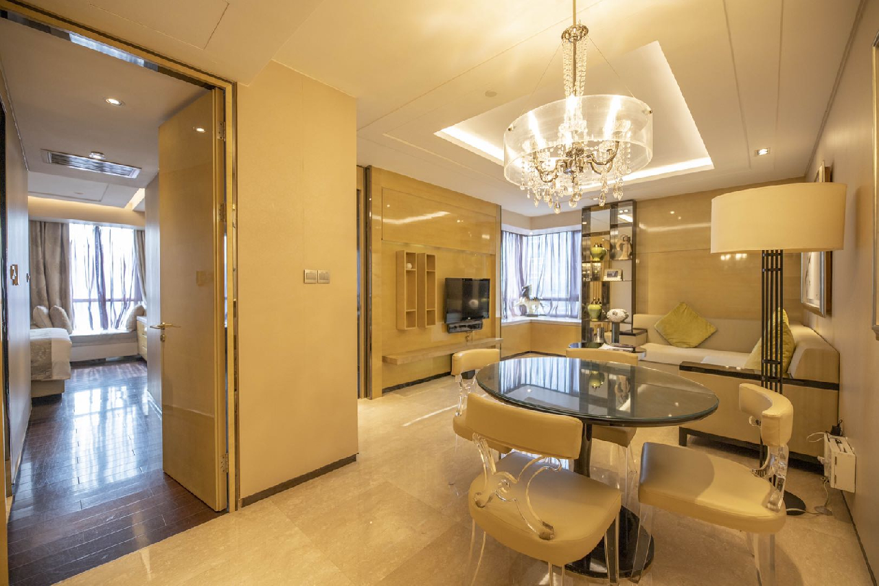 The One Executive Suites Shanghai Serviced Apartment - Image 2