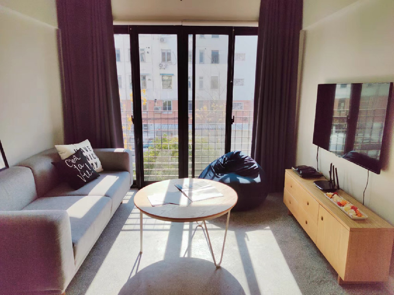 Base LIVING- SONGYUAN Serviced Apartment - Image 3