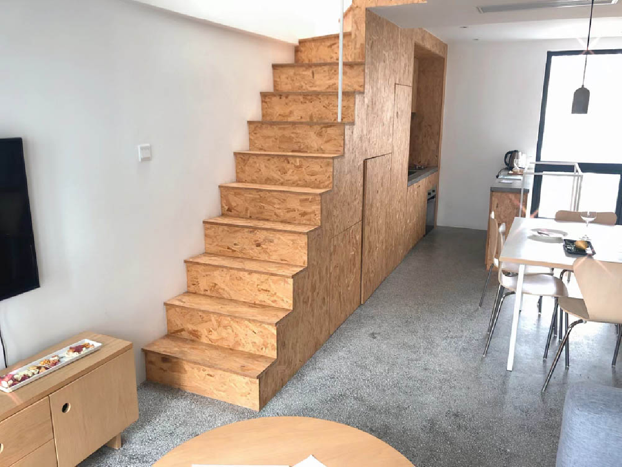 Base LIVING- SONGYUAN Serviced Apartment - Image 9