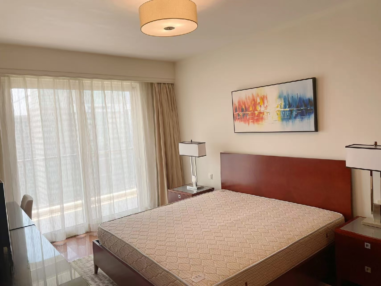 Parkview Serviced Apartment - Image 6
