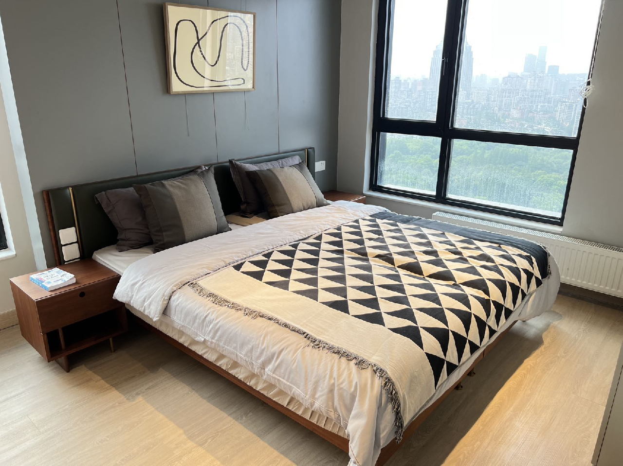 LIV'N 833 Serviced Apartment - Image 8