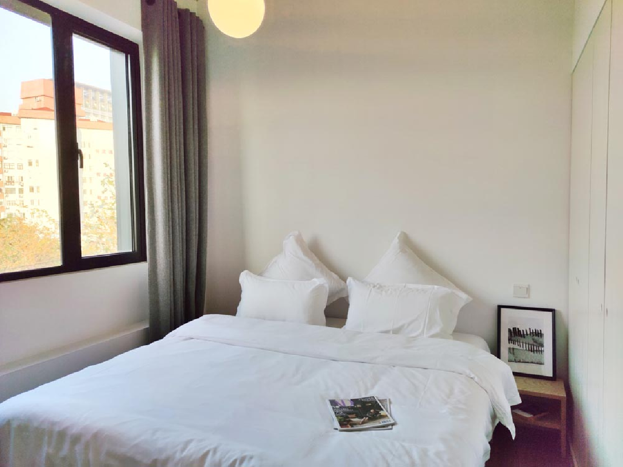 Base LIVING- SONGYUAN Serviced Apartment - Image 4