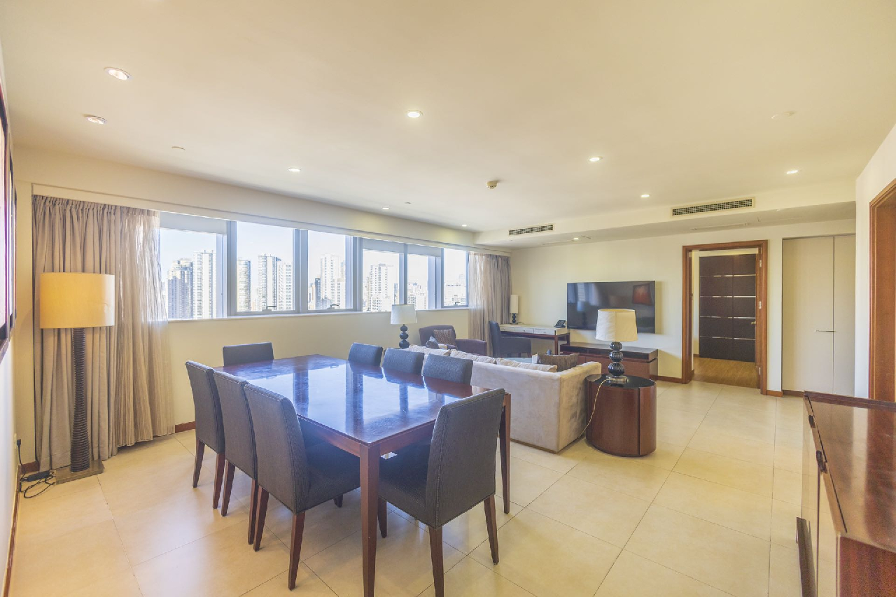 Oakwood Residence Shanghai - Image 2