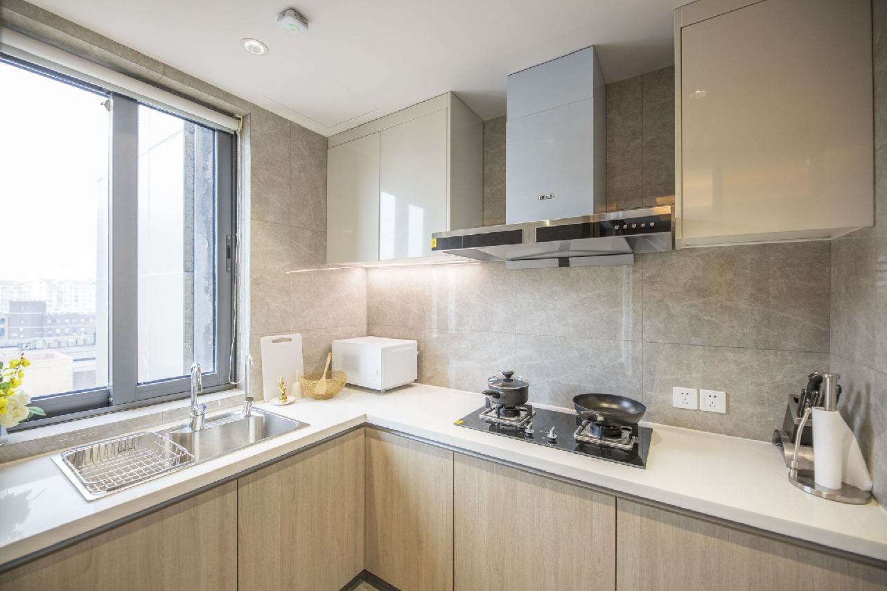 Homiehouse Service Apartment - Image 7