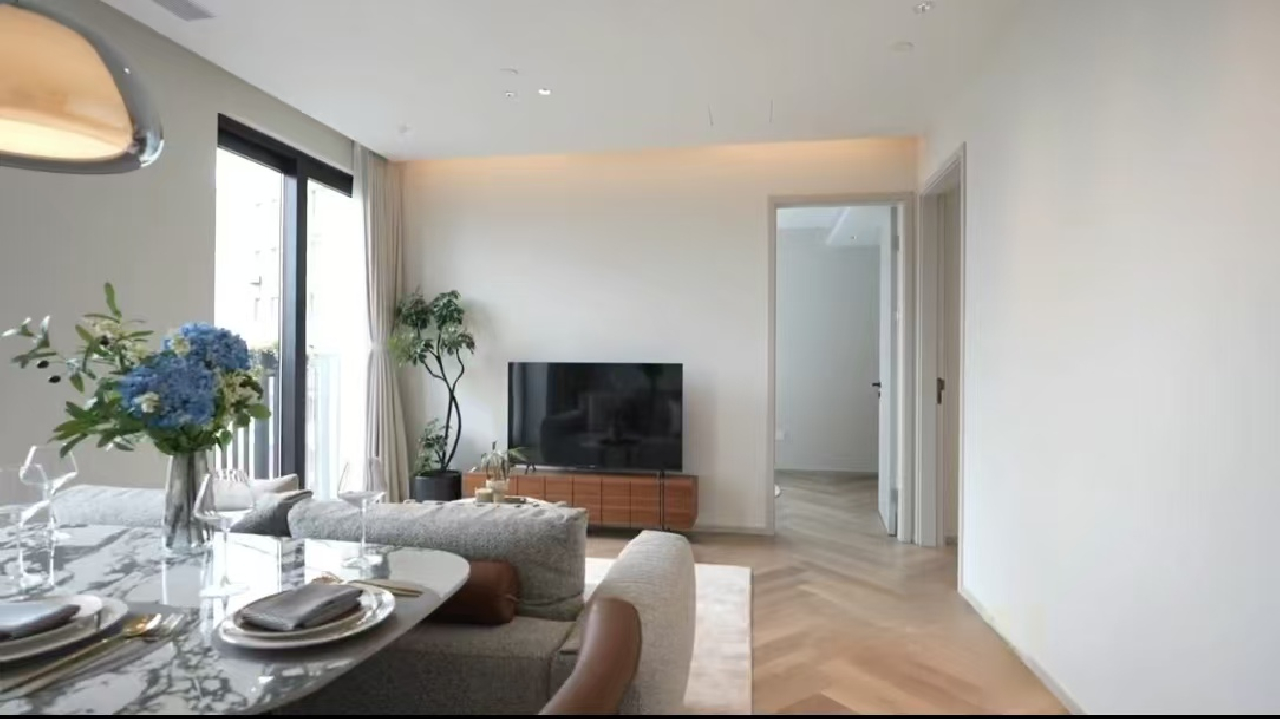 LIV’N The Spark Serviced Apartment by Greystar - Image 3