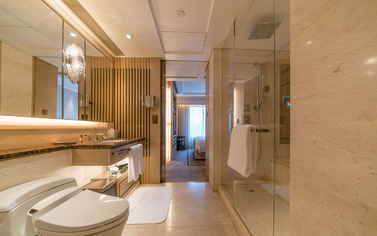 IFC Residence - Image 3