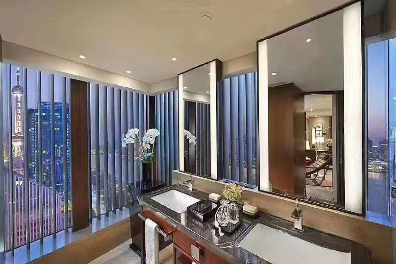 Mandarin Oriental Pudong Shanghai Executive Apartments - Image 3