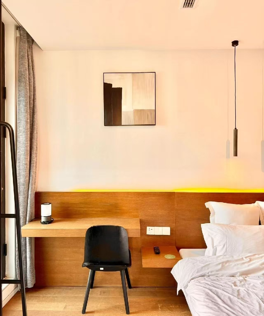 Base-PuSan Serviced Apartment - Image 7