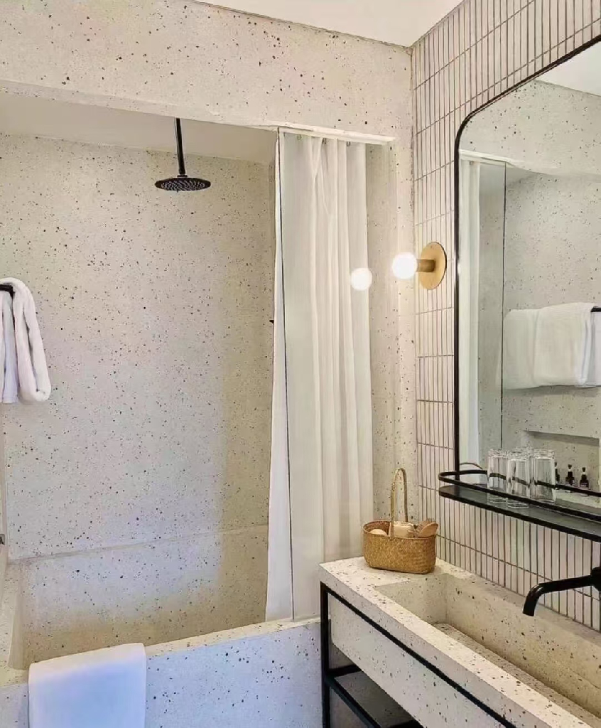 Base-PuSan Serviced Apartment - Image 10