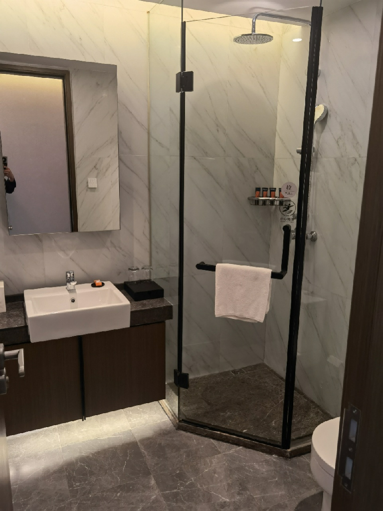 Riverdale Residence Pudong - Image 6