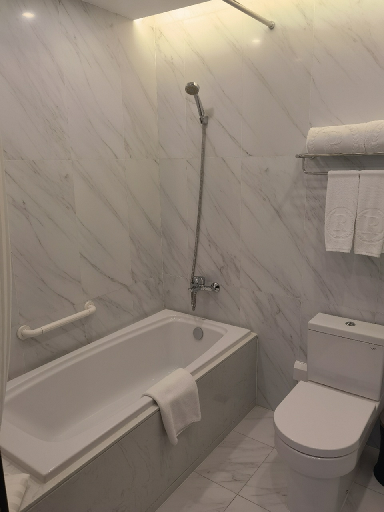 Riverdale Residence Pudong - Image 4