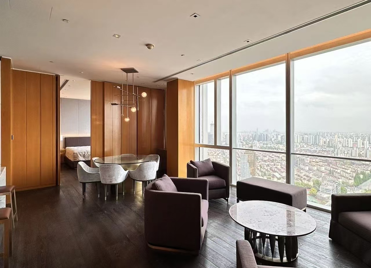 Regent Residences  Serviced Apartment