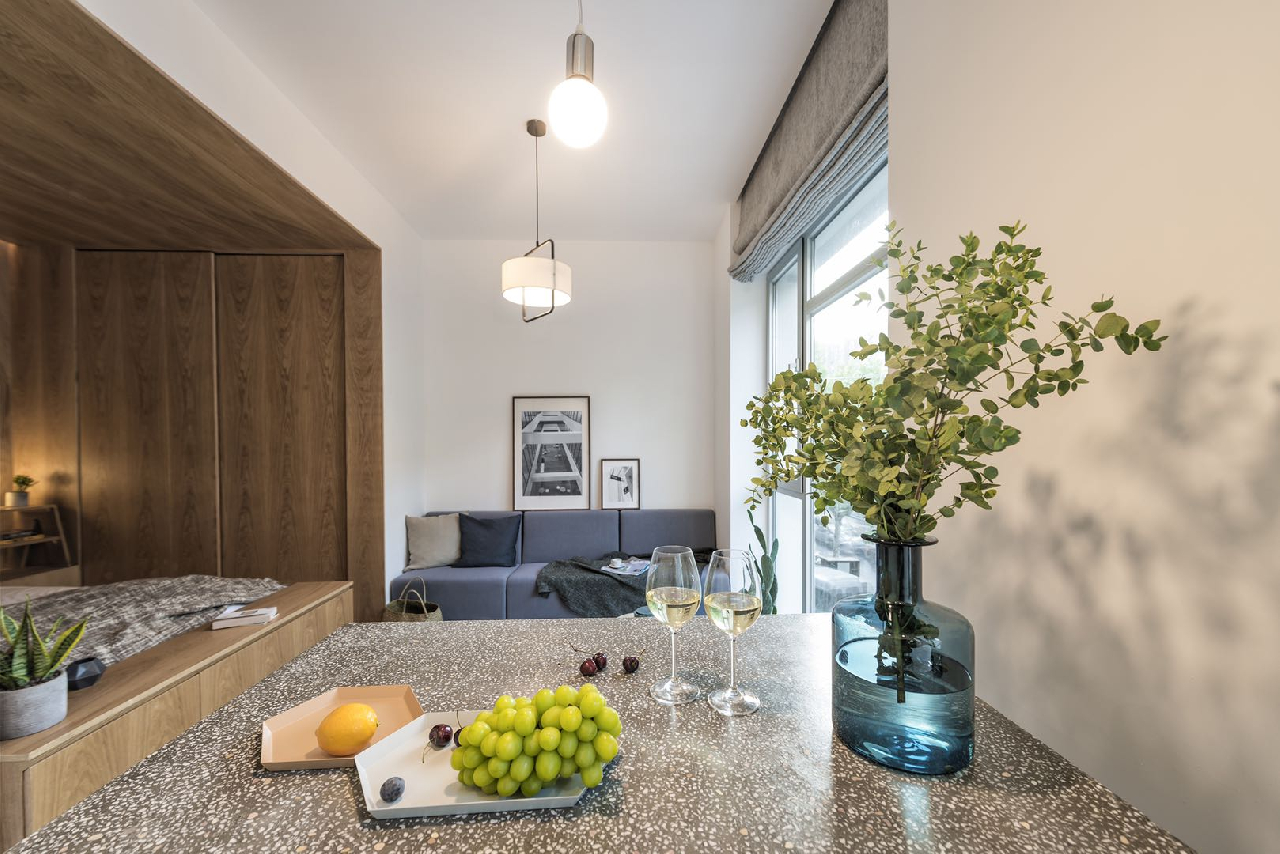 Base LIVING-YUPING Serviced Apartment - Image 4