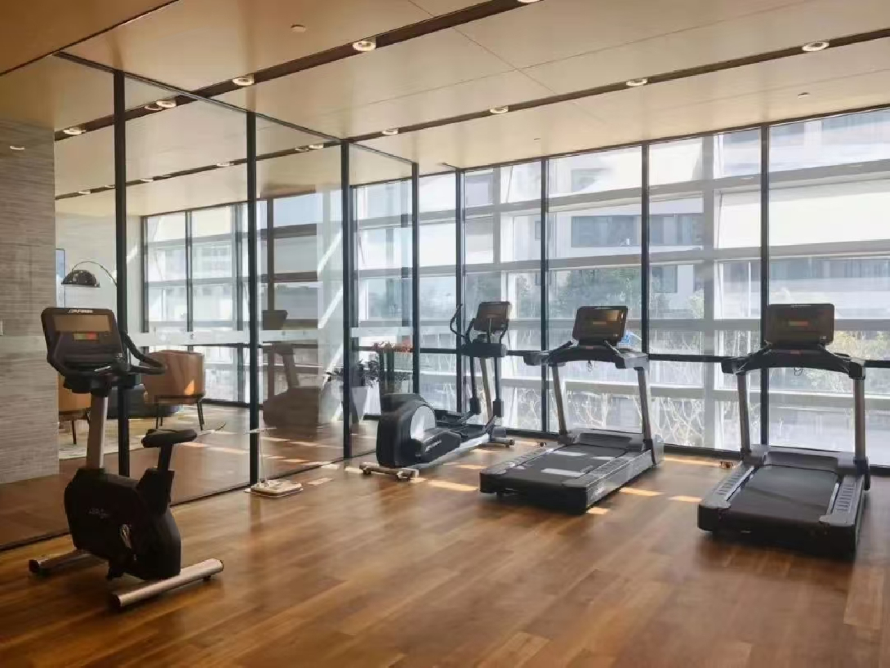 Eacqua Residences New Bund - Image 10