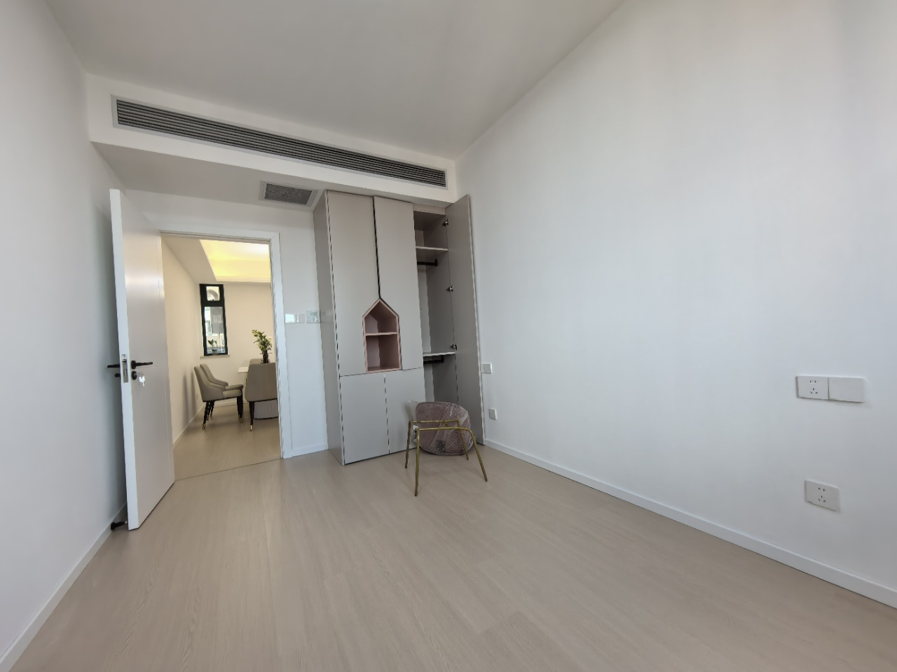 Yanlord Riverside Garden  - Image 6