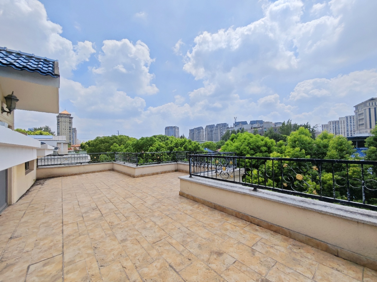 Mandarine Villa - Image 11