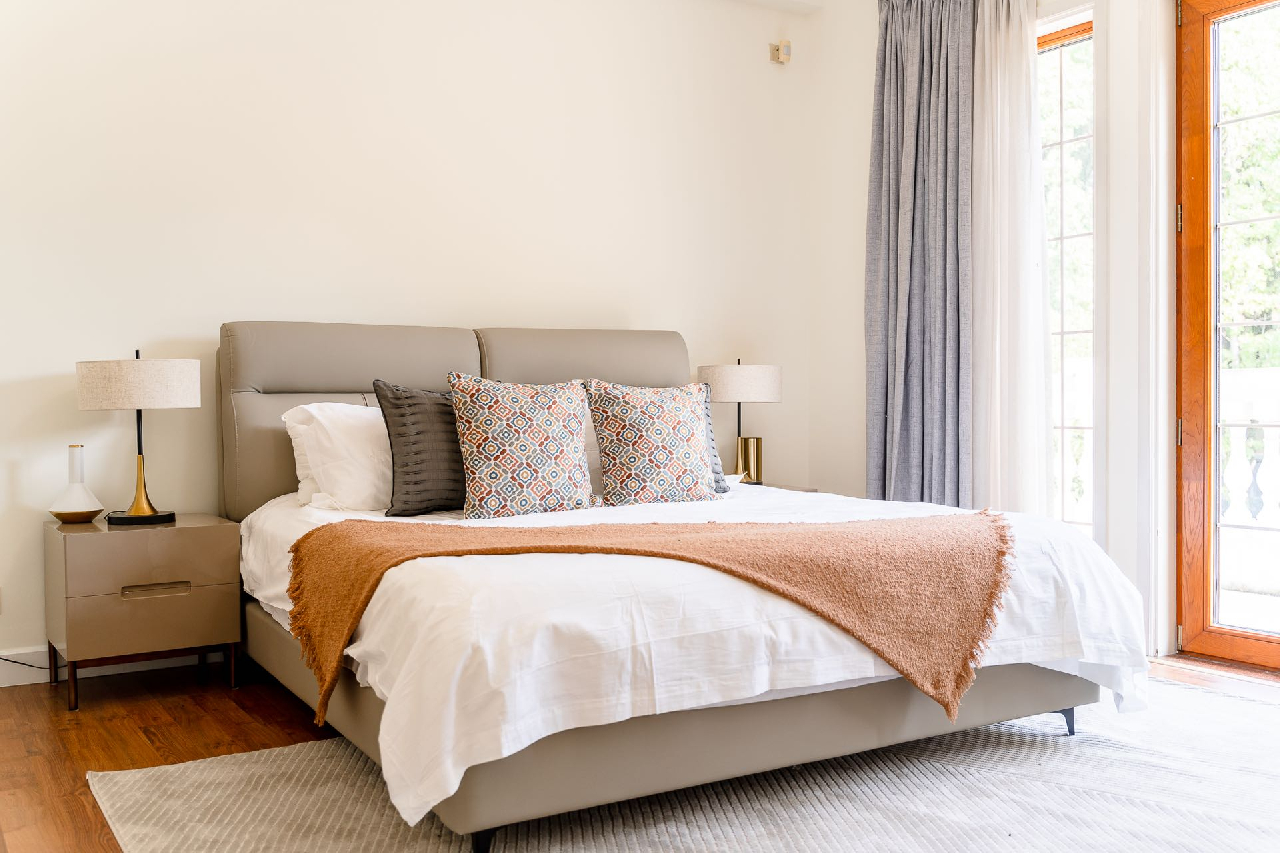 Forest Manor - Image 8