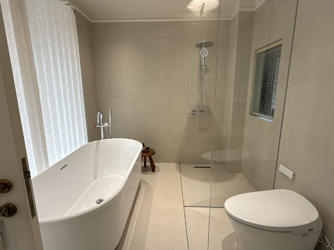 China Garden - Image 13