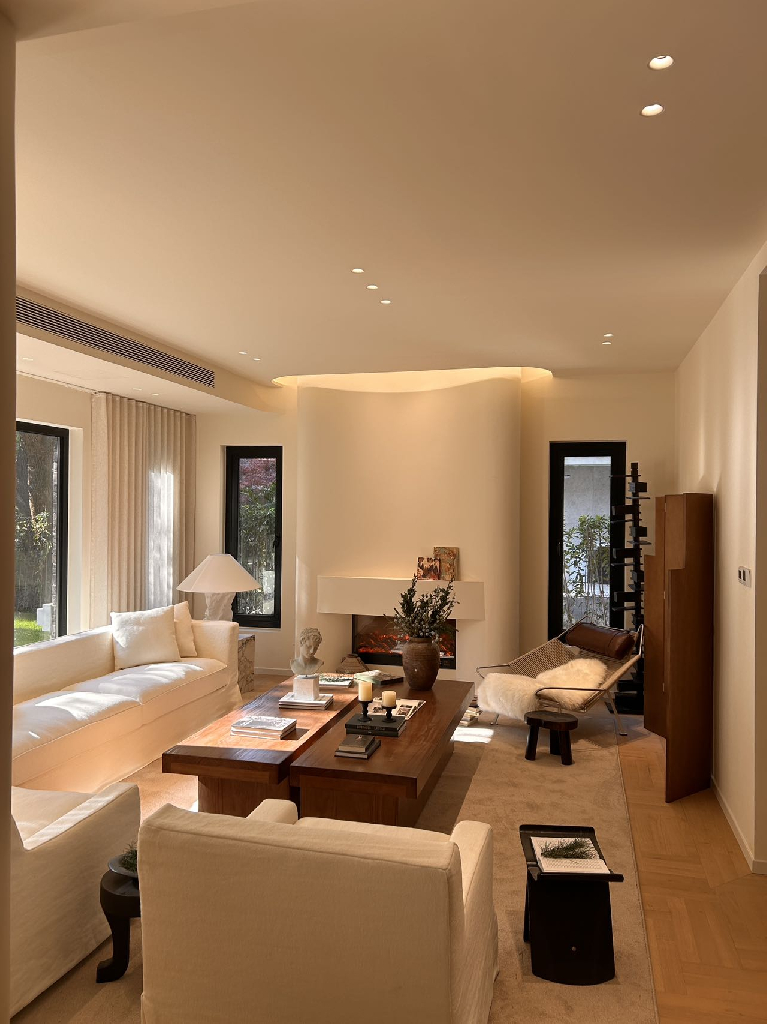 China Garden - Image 2