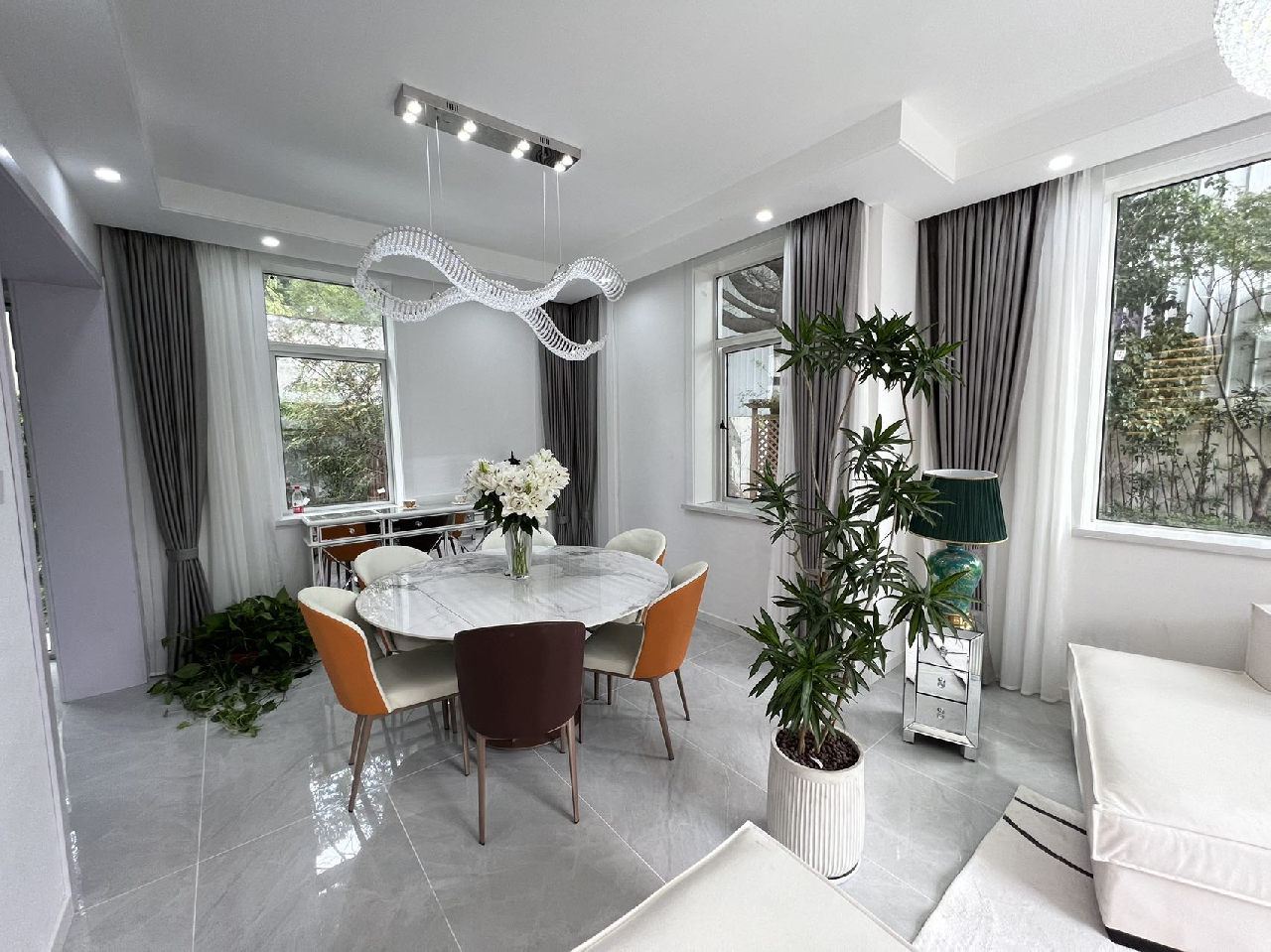 Elegant Garden - Image 5