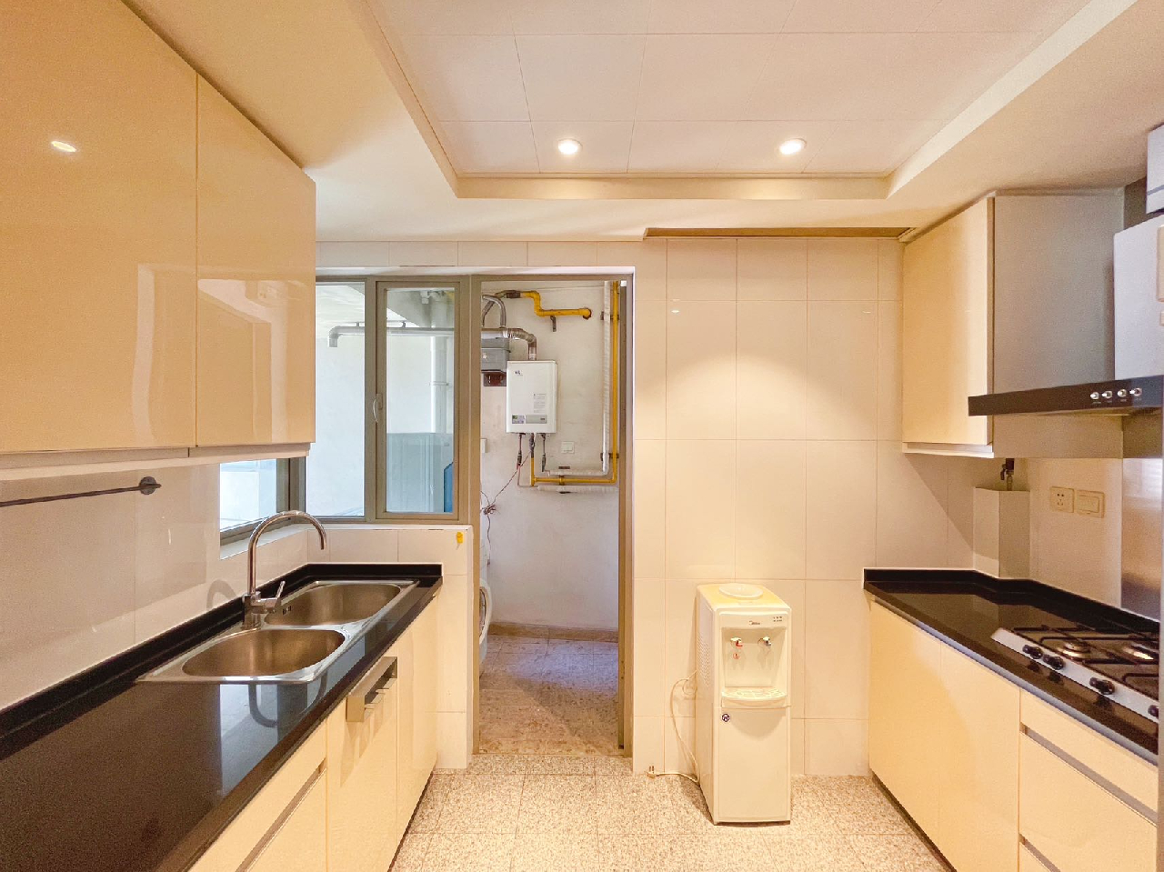 One Park Avenue - Image 7