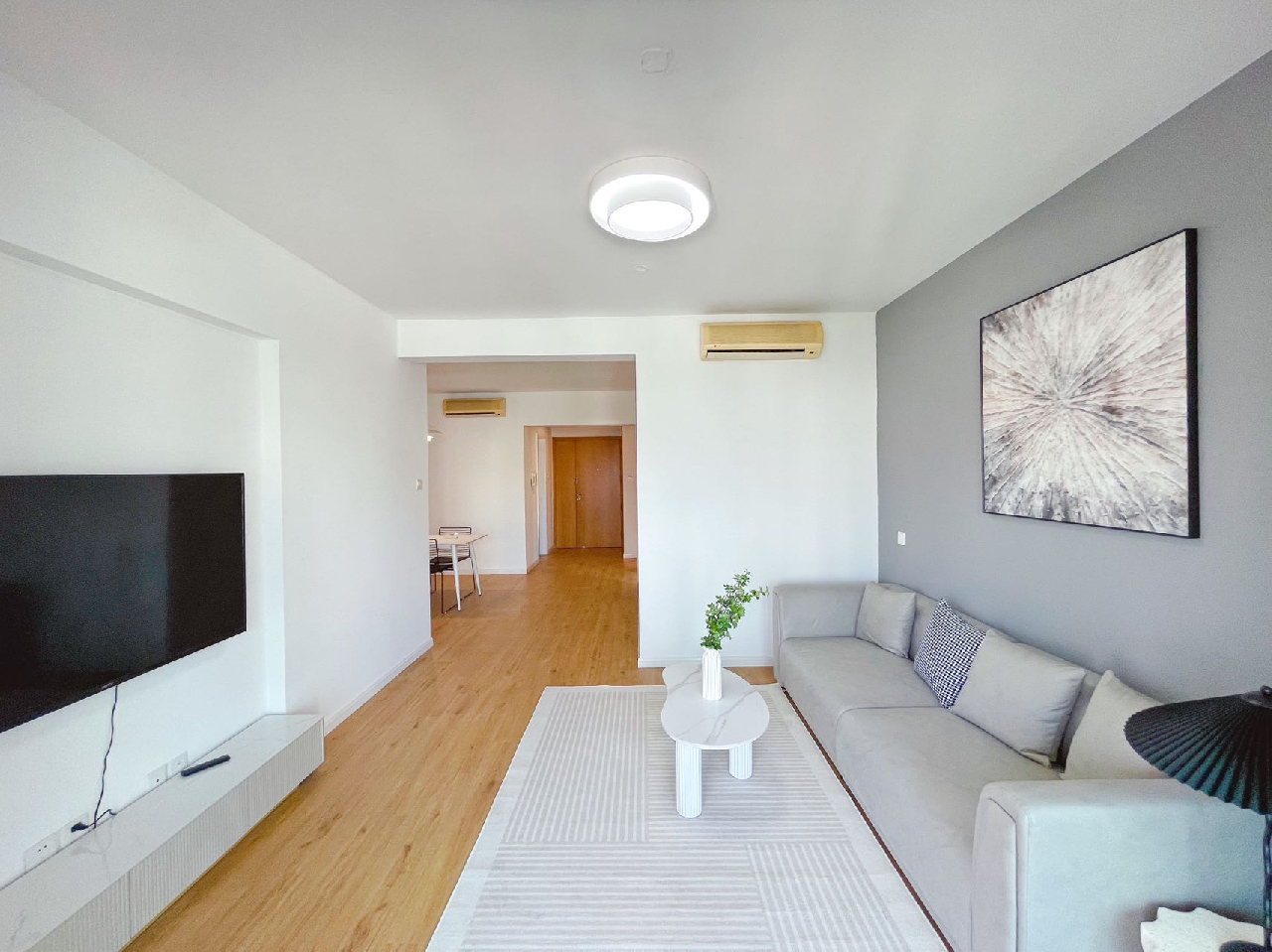 One Park Avenue - Image 2