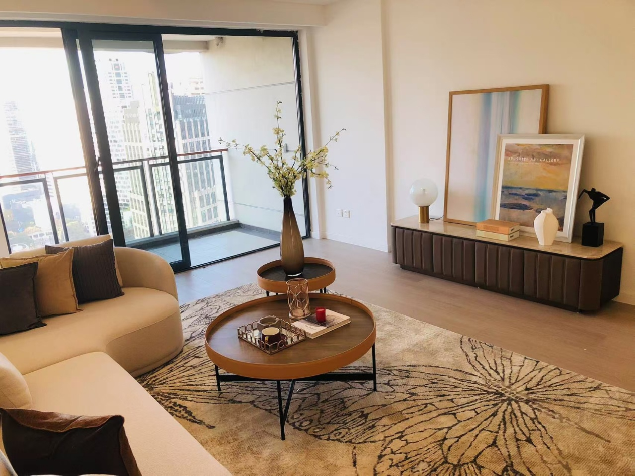 Casa Lakeville - Image 2