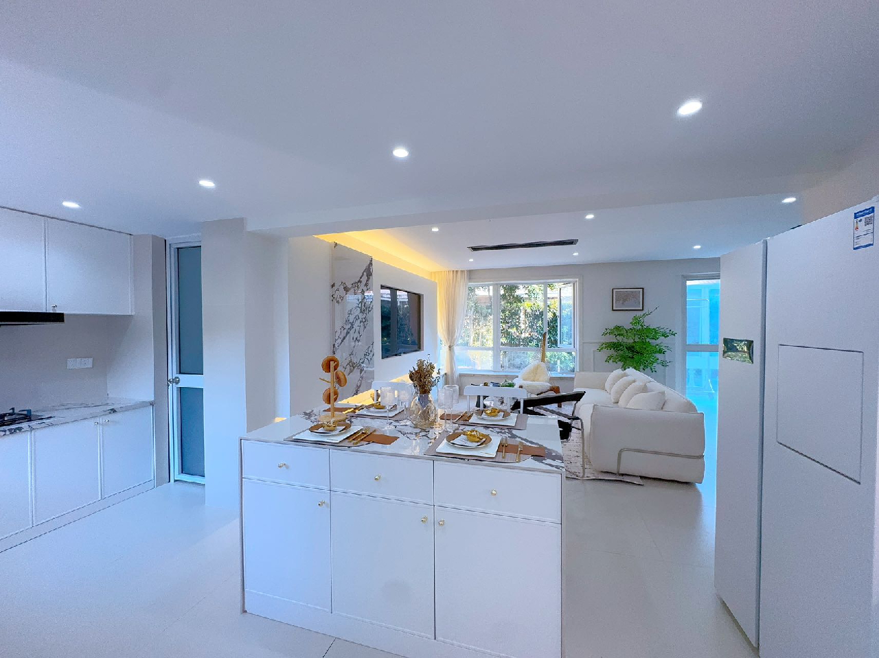 West Suburb Flourish City  - Image 6