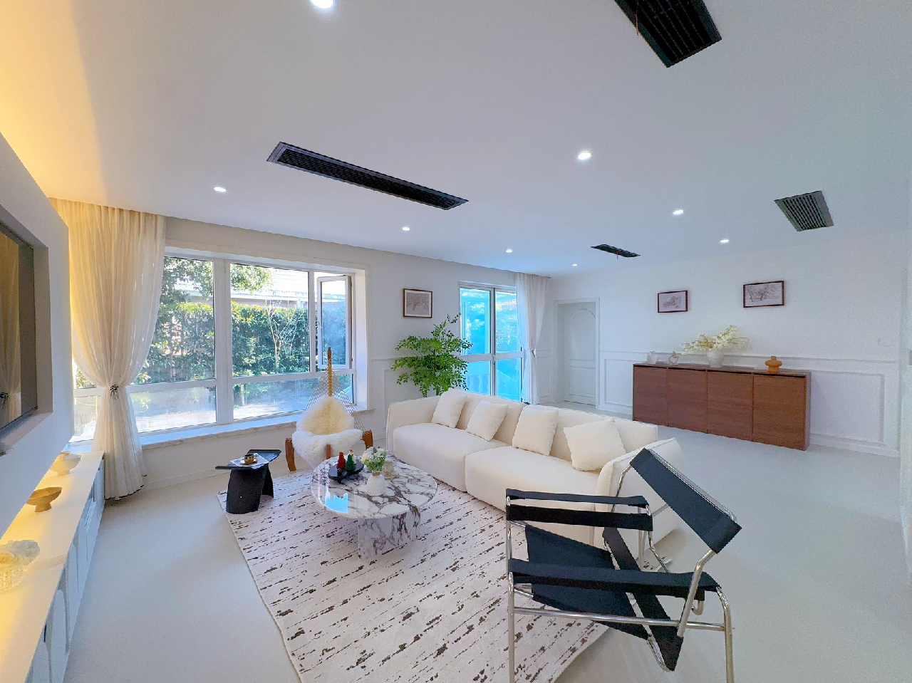 West Suburb Flourish City  - Image 3