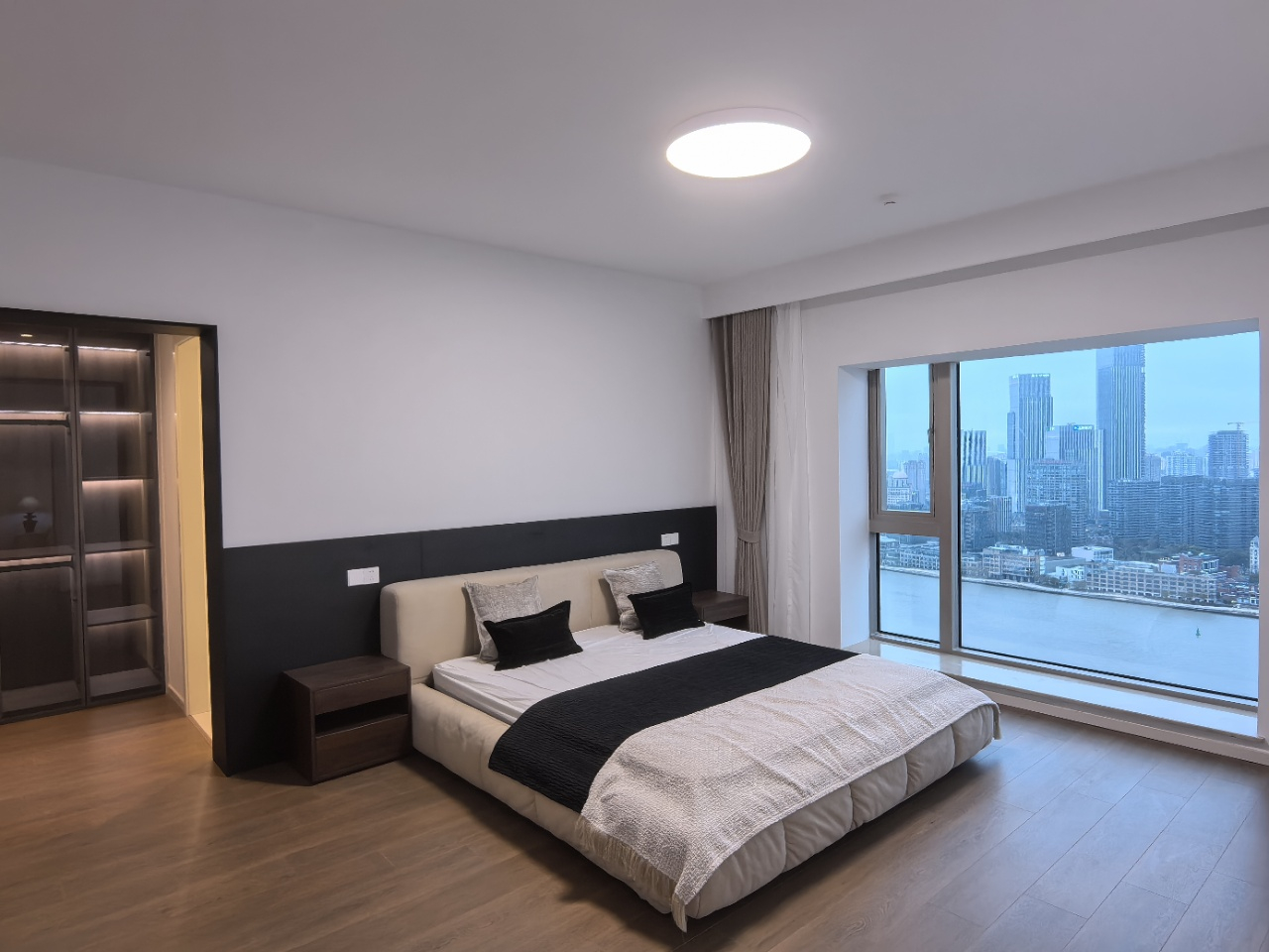 Shimao Riviera Garden - Image 11